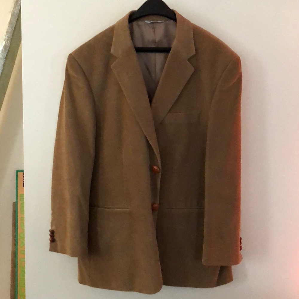 Men’s camel corduroy blazer